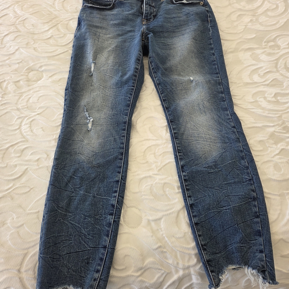 LUCKY BRAND Stylish Distressed Blue Women's Cropped Jeans 24 To 25 Inch Inseam